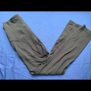 Lululemon size 4 black leggings